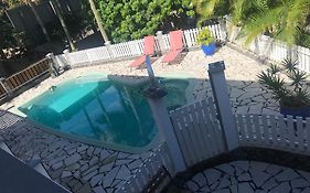 Depaysement Et Decouvertes Au Coeur De Vincendo - Charme Du Sud Sauvage